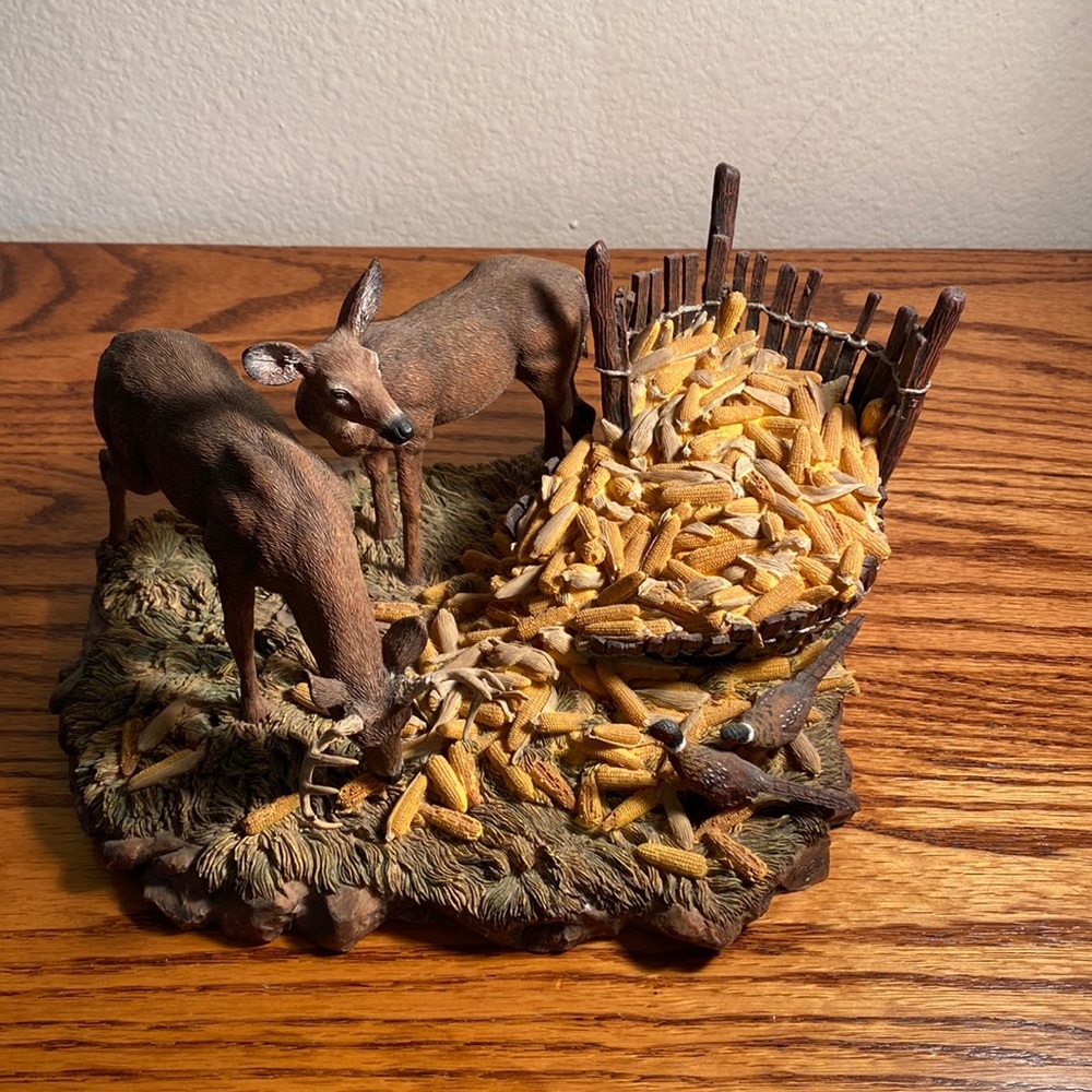 Terry Redlin Limited Edition Fine Porcelain Deer Sculpture. #2018 of 4500.